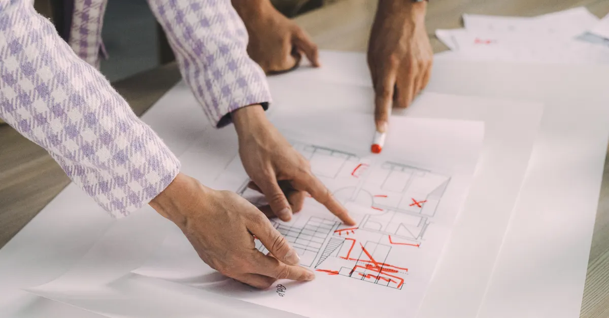 Marking up plan errors in red before they are fixed in the model